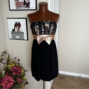 Jessica McClintock Strapless Dress with Black Lace and Gold Bow